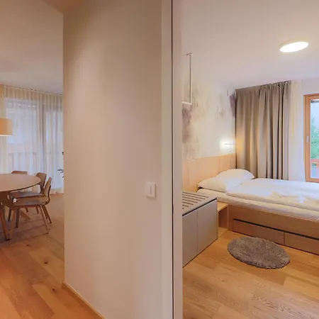 Alpine Nest Apartment *