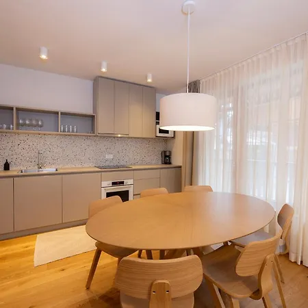 Alpine Nest Apartment